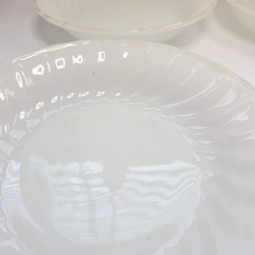 4 Anchor Hocking Fire‎ King Golden Anniversary Gold Swirl Salad Soup Bowls 7.5